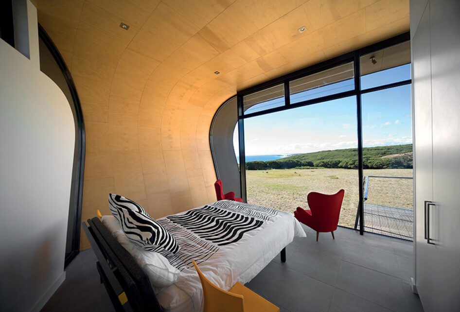 Capral's Project Cape Escape using Capral window and building systems.