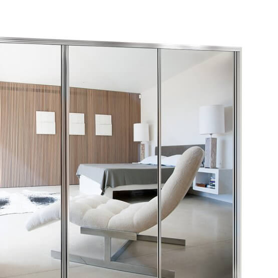 Magic Touch Wardrobe Corner Image.