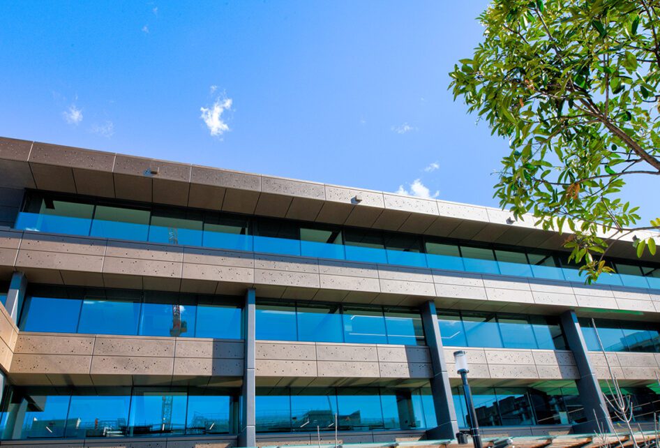 Capral's Project Macquaire University's Lincoln Building using Capral window and building systems.