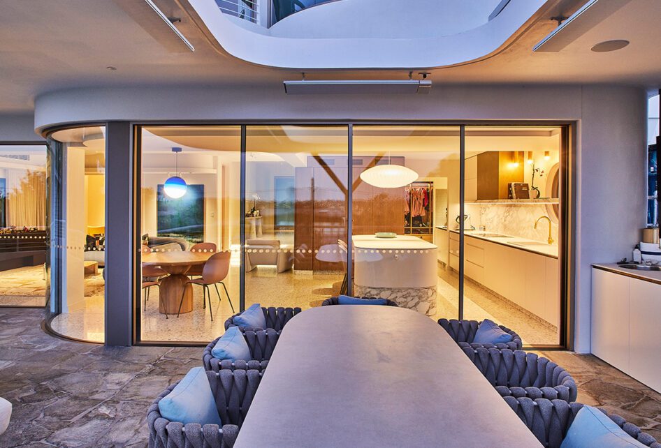 Capral's Project Mosman Project using Capral window and building systems.