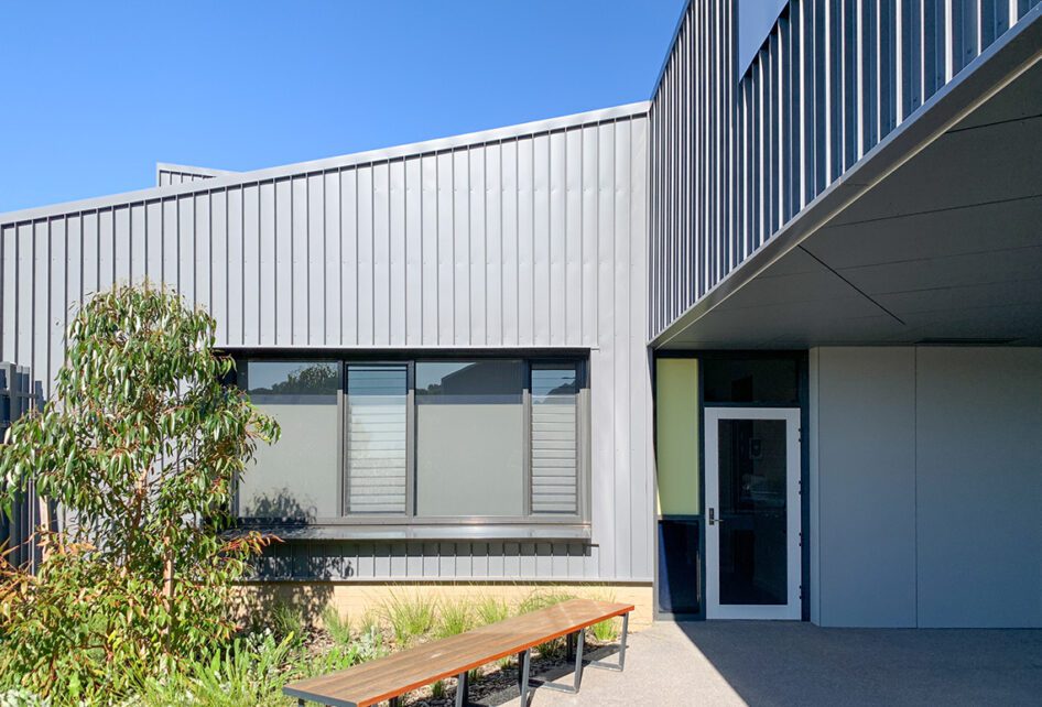 Capral's Project Esperance TAFE Campus Maximises Light For Learning using Capral window and building systems.