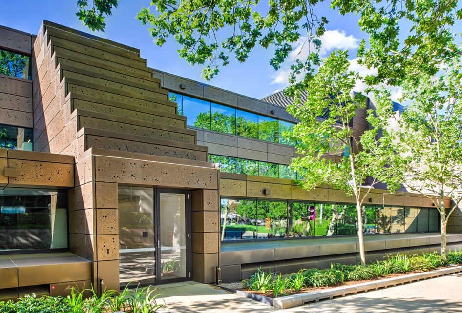 Capral's Project Macquaire University's Lincoln Building using Capral window and building systems.