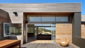 Capral's Project St. Andrew's Beach House using Capral window and building systems.