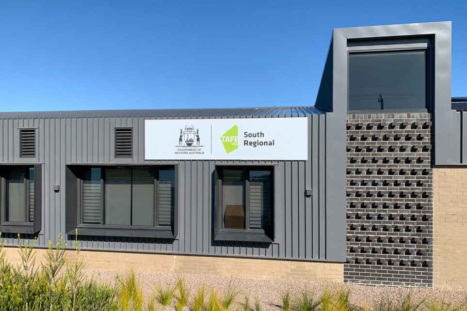 Capral's Project Esperance TAFE Campus Maximises Light For Learning using Capral window and building systems.
