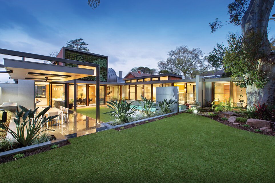 Capral's Project Glen Iris Residence using Capral window and building systems.