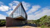 Capral's Project Paradise Drive using Capral window and building systems.