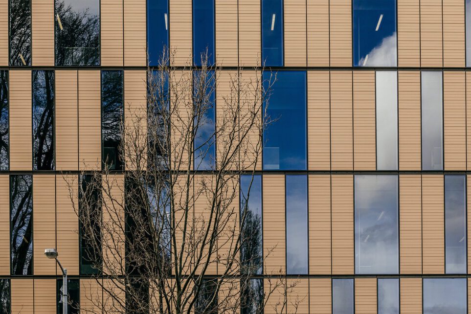 Capral's Project The Tasman, Parliament Square Hobart using Capral window and building systems.