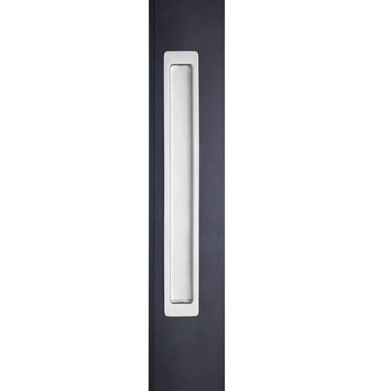 Caprio Flush Pull with Mortice Lock Hero Image.