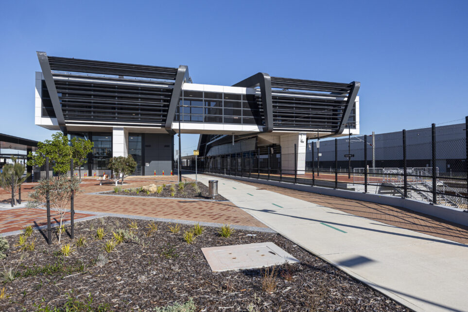 Nicholson Road Station Amplimesh Supascreens Capral Aluminium